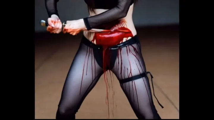 Kunoichi Bloody Belly Seppuku AI